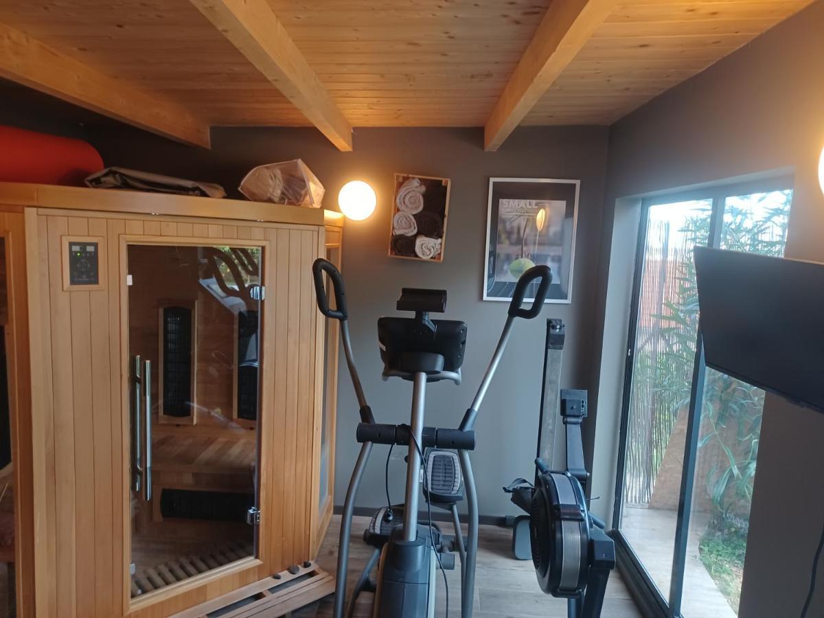 土伦Studio Cosy Au Calme公寓 外观 照片